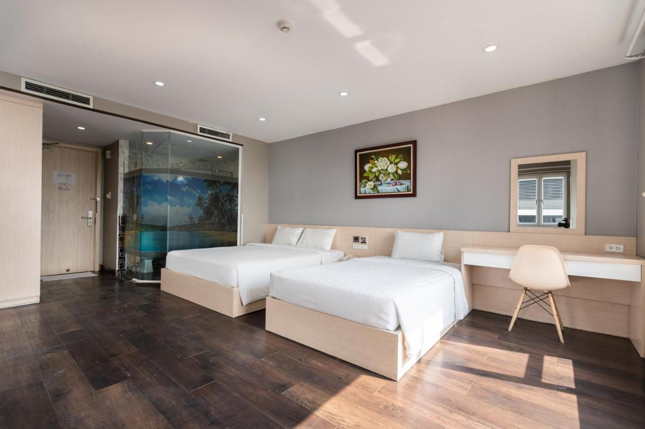 The Arrivals - Cozy Hotel - Pool & Skybar - Sgcenter Хошимин Екстериор снимка